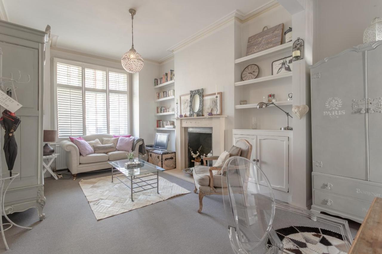 Stylish 1 Bed Apartment Near Battersea Park London Bagian luar foto